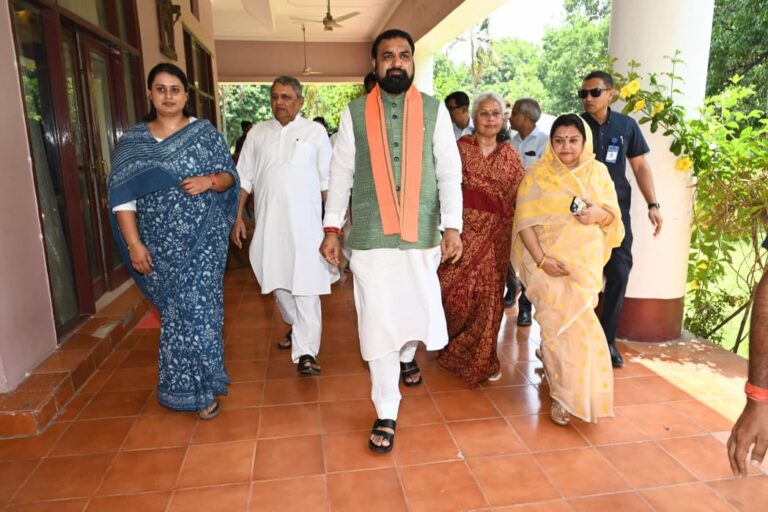 📰 मुख्यमंत्री के नयागांव कार्यक्रम में प्रेस प्रवेश नहीं, प्रशासन ने जारी की सूचना।